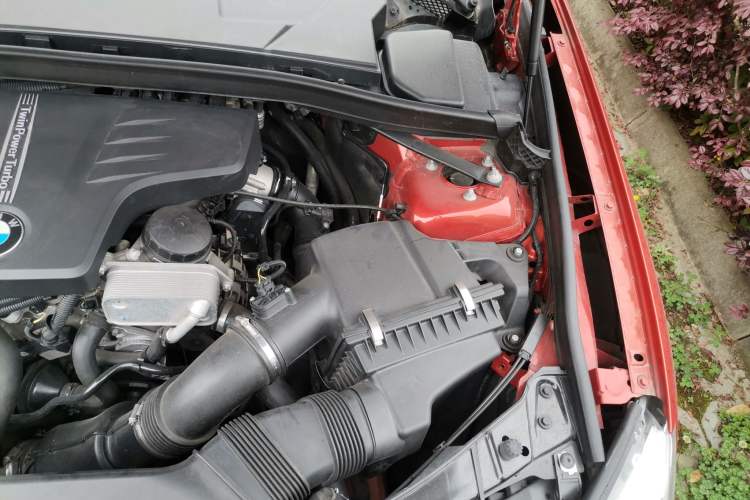 Used BMW X1 2015 sDrive18i Leading Edition Engine Bay Left