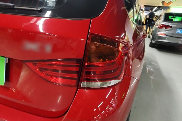 Used BMW X1 2015 sDrive18i Fashion Upgrade Edition Exterior 3