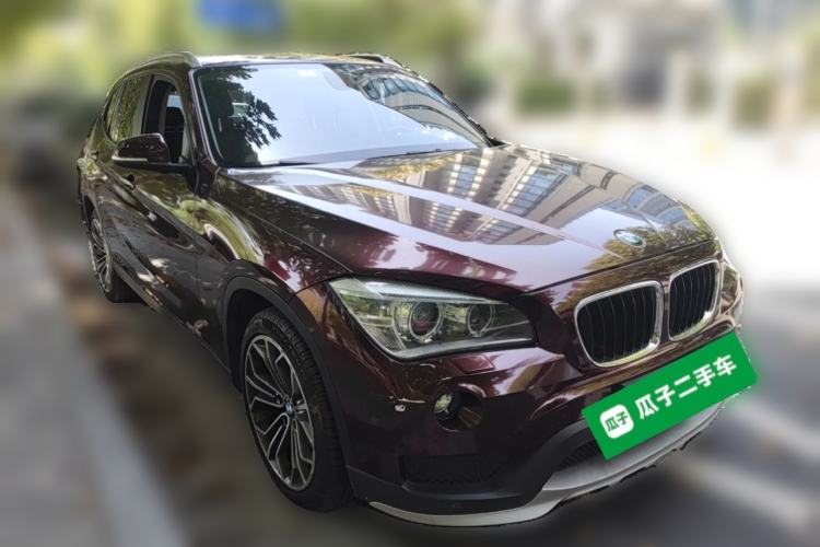 Used BMW X1  Front Right 45 Deg