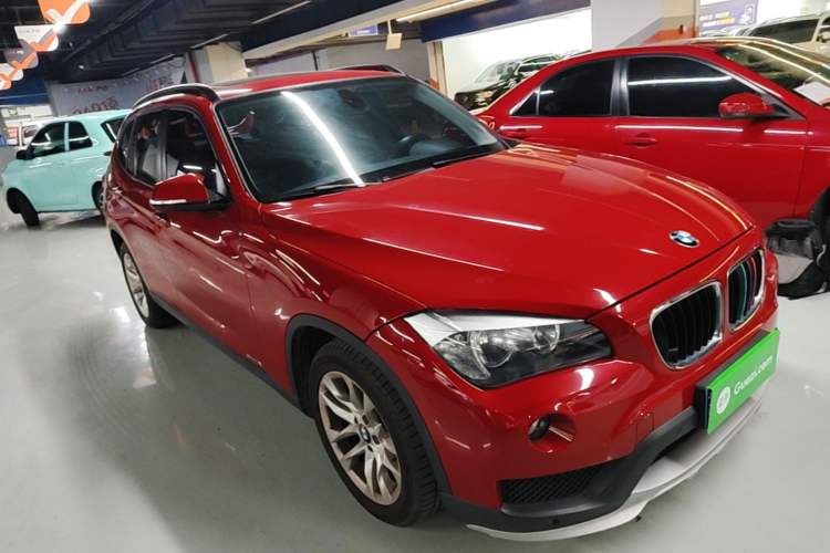 Used BMW X1 2015 sDrive18i Fashion Upgrade Edition Front Right 45 Deg
