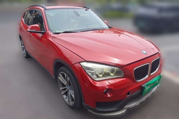 Used BMW X1 2015 sDrive18i Leading Edition Front Right 45 Deg
