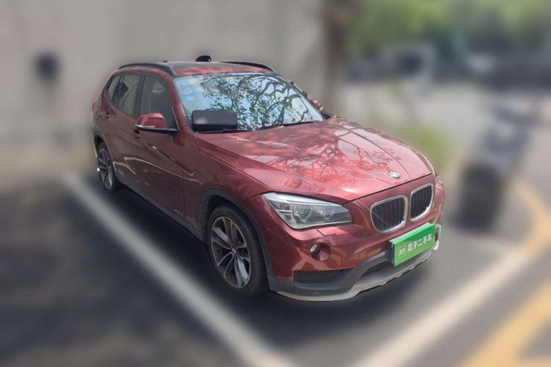 Used BMW X1 2015 sDrive18i Leading Edition Front Right 45 Deg