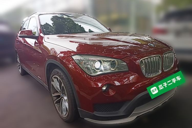 Used BMW X1 2015 sDrive18i Leading Edition Front Right 45 Deg