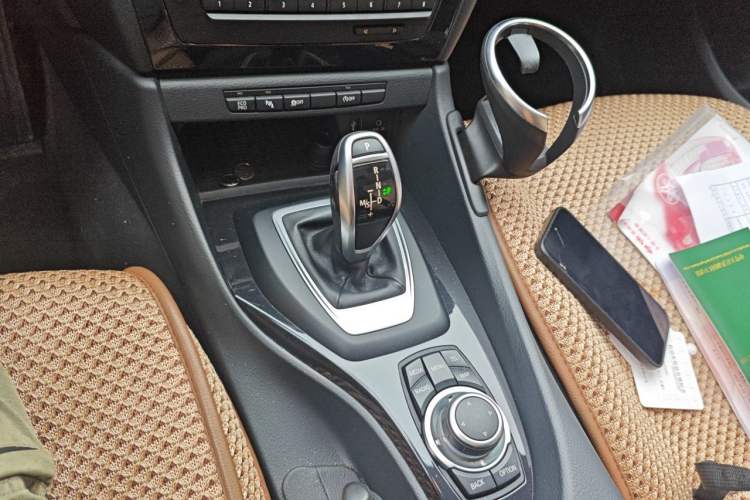 Used BMW X1 2015 sDrive18i Leading Edition Gear Lever