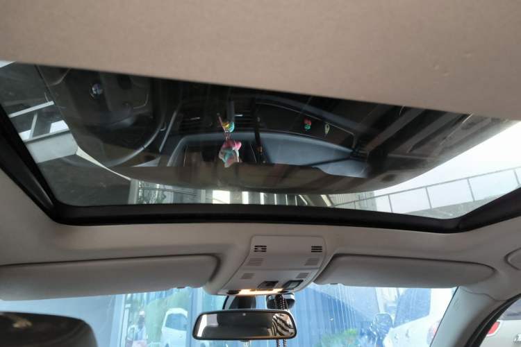 Used BMW X1 2015 sDrive18i Leading Edition Headliner