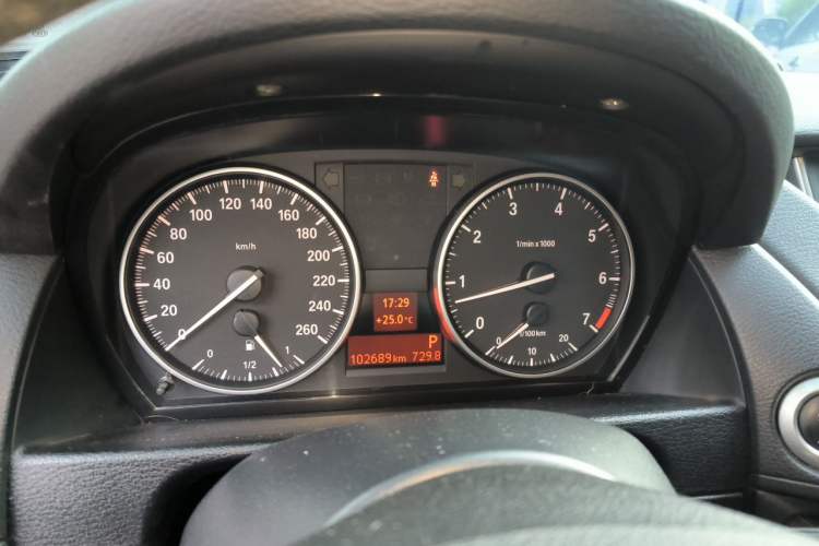 Used BMW X1 2015 sDrive18i Leading Edition Instrument Cluster