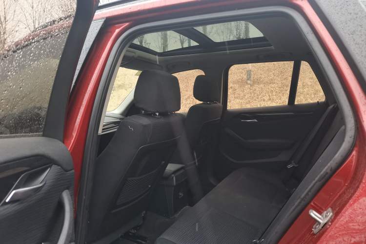 Used BMW X1 2015 sDrive18i Fashion Upgrade Edition Interior 2