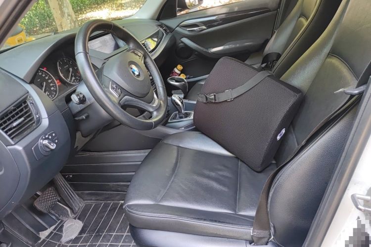 Used BMW X1  Left Front Seat