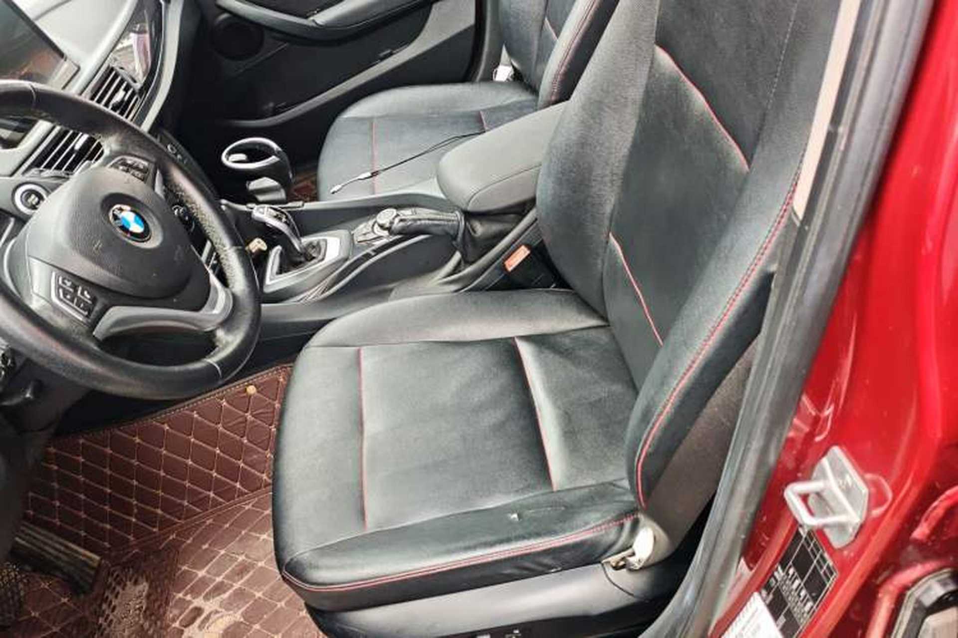 Used BMW X1 2015 sDrive18i Fashion Upgrade Edition Left Front Seat
