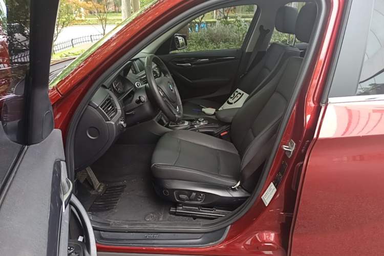 Used BMW X1 2015 sDrive18i Leading Edition Left Front Seat