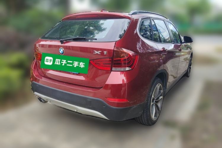 Used BMW X1 2015 sDrive18i Leading Edition Rear Right 45 Deg