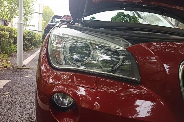 Used BMW X1 2015 sDrive18i Leading Edition Right Front Headlight