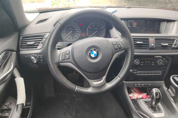 Used BMW X1 2015 sDrive18i Leading Edition Steering Wheel