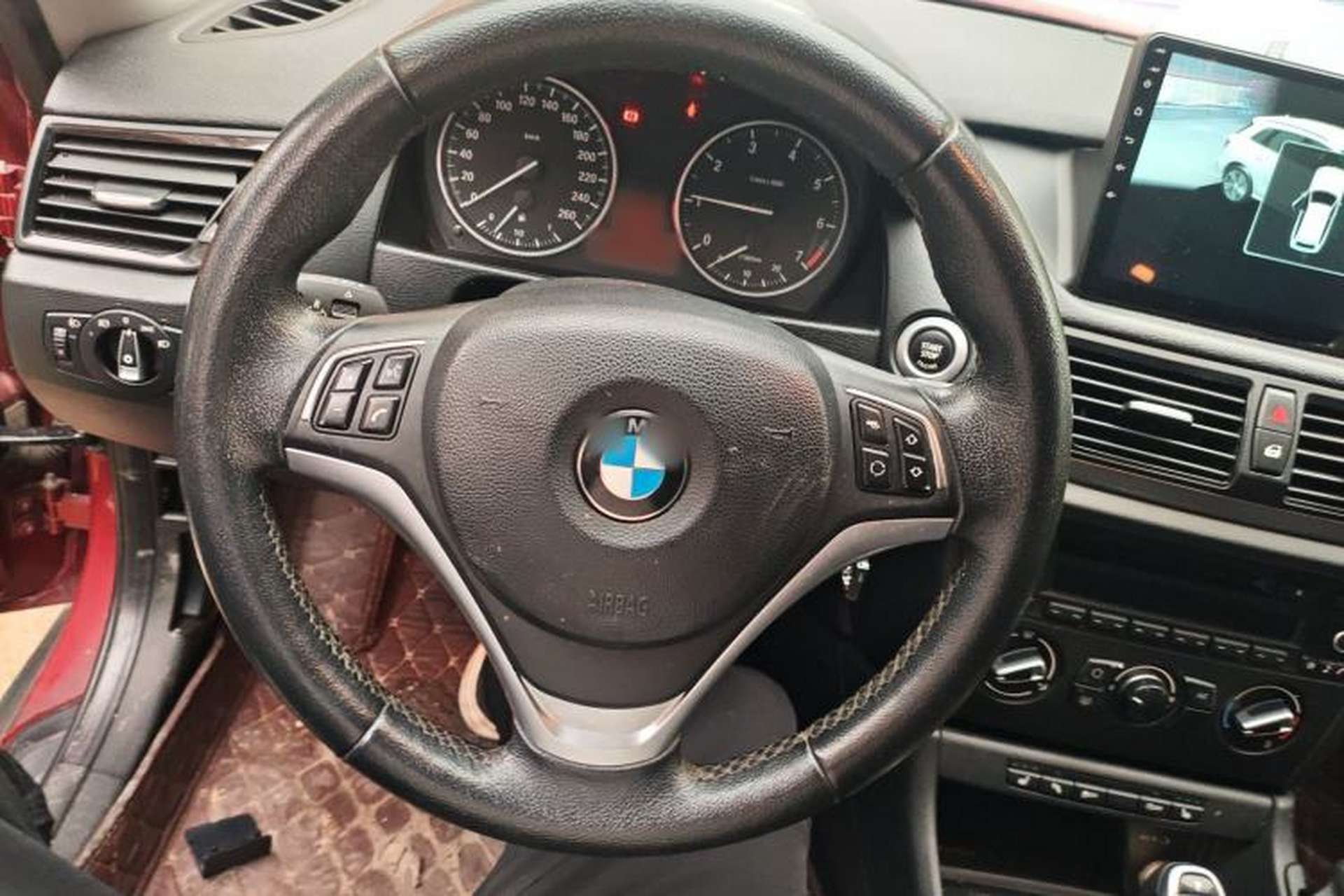 Used BMW X1 2015 sDrive18i Fashion Upgrade Edition Steering Wheel