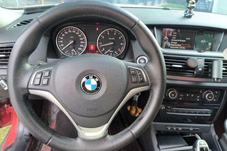Used BMW X1 2015 sDrive18i Leading Edition Steering Wheel