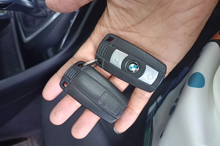 Used BMW X1 2015 sDrive18i Leading Edition Vehicle Key