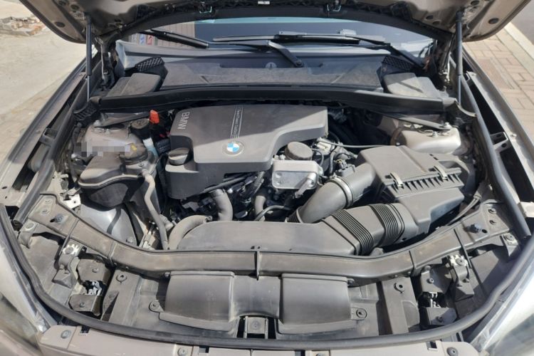 Used BMW X1 2015 sDrive18i Fashion Upgrade Edition Engine Bay