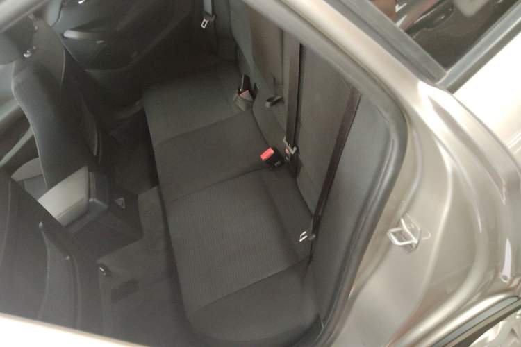 Used BMW X1 2015 sDrive18i Fashion Upgrade Edition Left Rear Seat