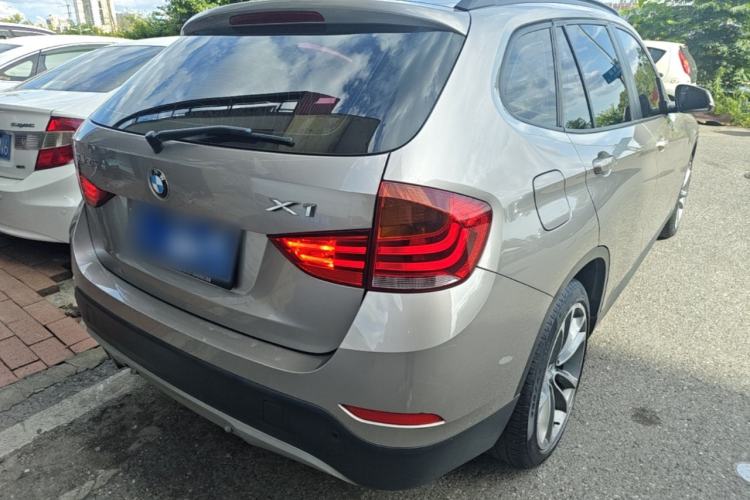 Used BMW X1 2015 sDrive18i Leading Edition Rear Right 45 Deg