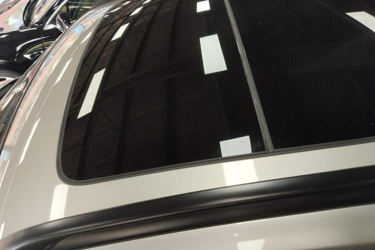 Used BMW X1 2015 sDrive18i Fashion Upgrade Edition Roof