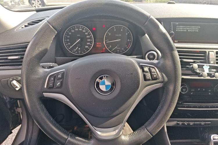 Used BMW X1 2015 sDrive18i Leading Edition Steering Wheel