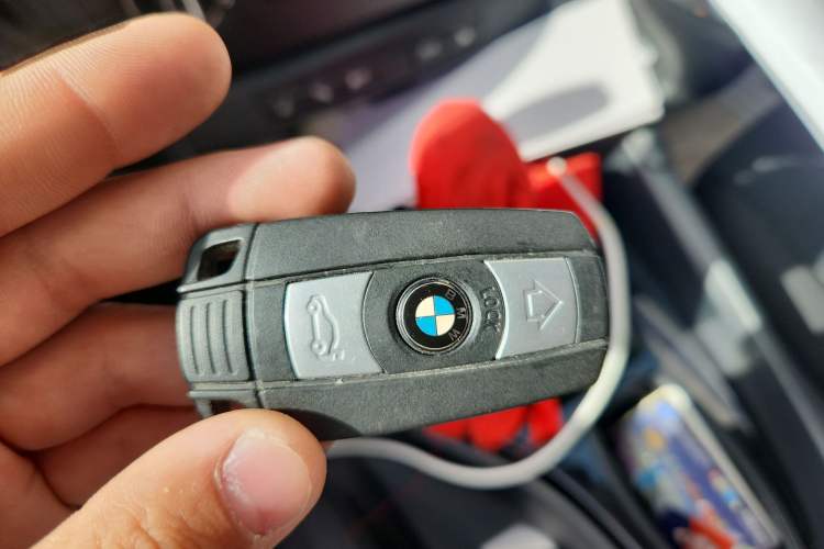 Used BMW X1 2015 sDrive18i Fashion Upgrade Edition Vehicle Key