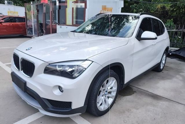 Ojetý BMW X1 2015 sDrive18i Fashion Upgrade Edition