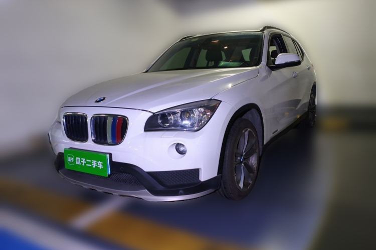 Used BMW X1 2015 sDrive18i Leading Edition Guazi used car, China used car export, Used car for sale, Used cars, Cheapest cars for sale