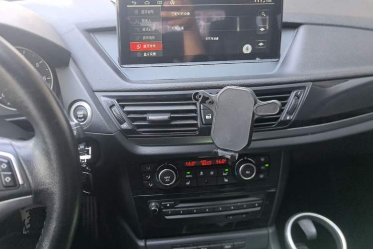 Used BMW X1 2015 sDrive18i Leading Edition Audio And AC Panel