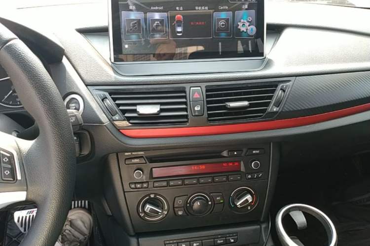 Used BMW X1 2015 sDrive18i Fashion Upgrade Edition Audio And AC Panel