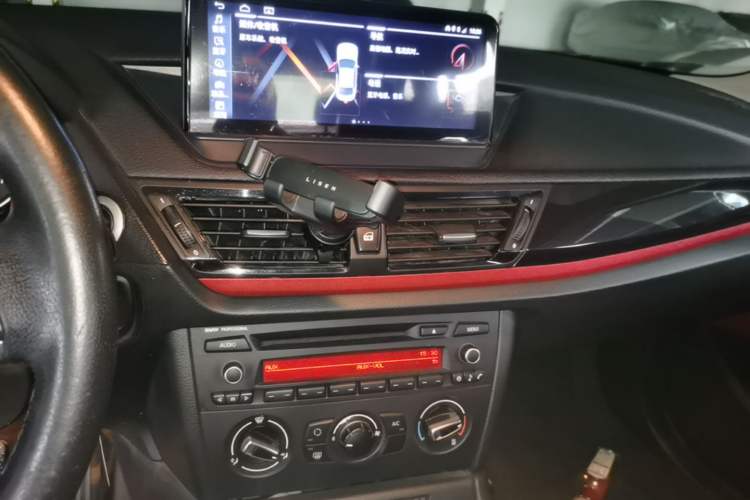 Used BMW X1 2015 sDrive18i Fashion Upgrade Edition Audio And AC Panel