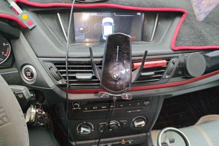 Used BMW X1 2015 sDrive18i Fashion Upgrade Edition Audio And AC Panel