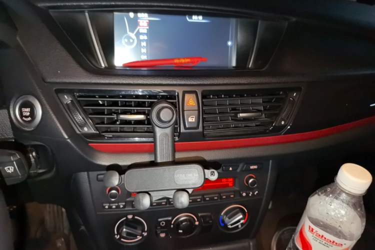 Used BMW X1 2015 sDrive18i Fashion Upgrade Edition Audio And AC Panel
