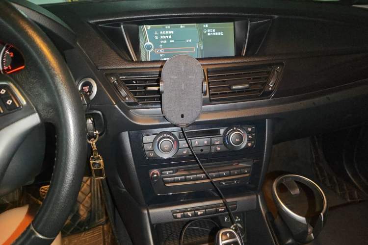 Used BMW X1 2015 sDrive18i Leading Edition Audio And AC Panel