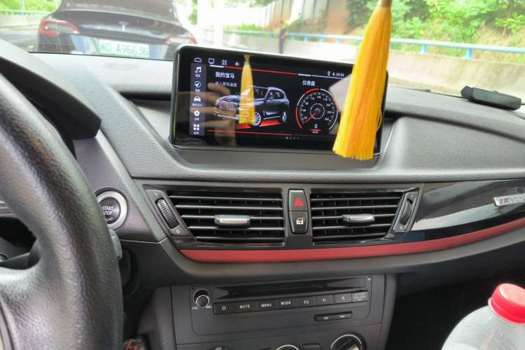 Used BMW X1 2015 sDrive18i Fashion Upgrade Edition Audio And AC Panel