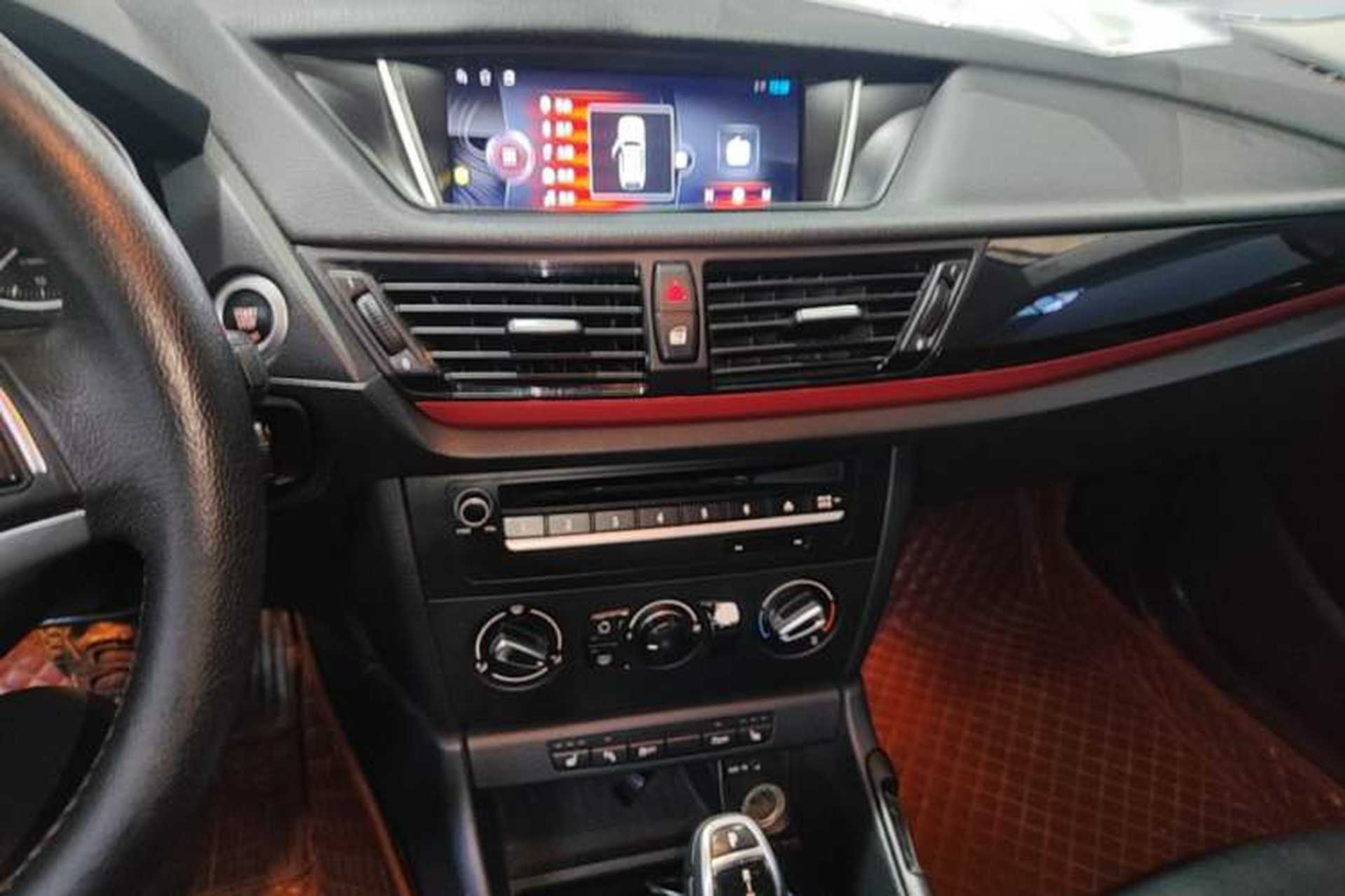 Used BMW X1 2015 sDrive18i Fashion Upgrade Edition Audio And AC Panel