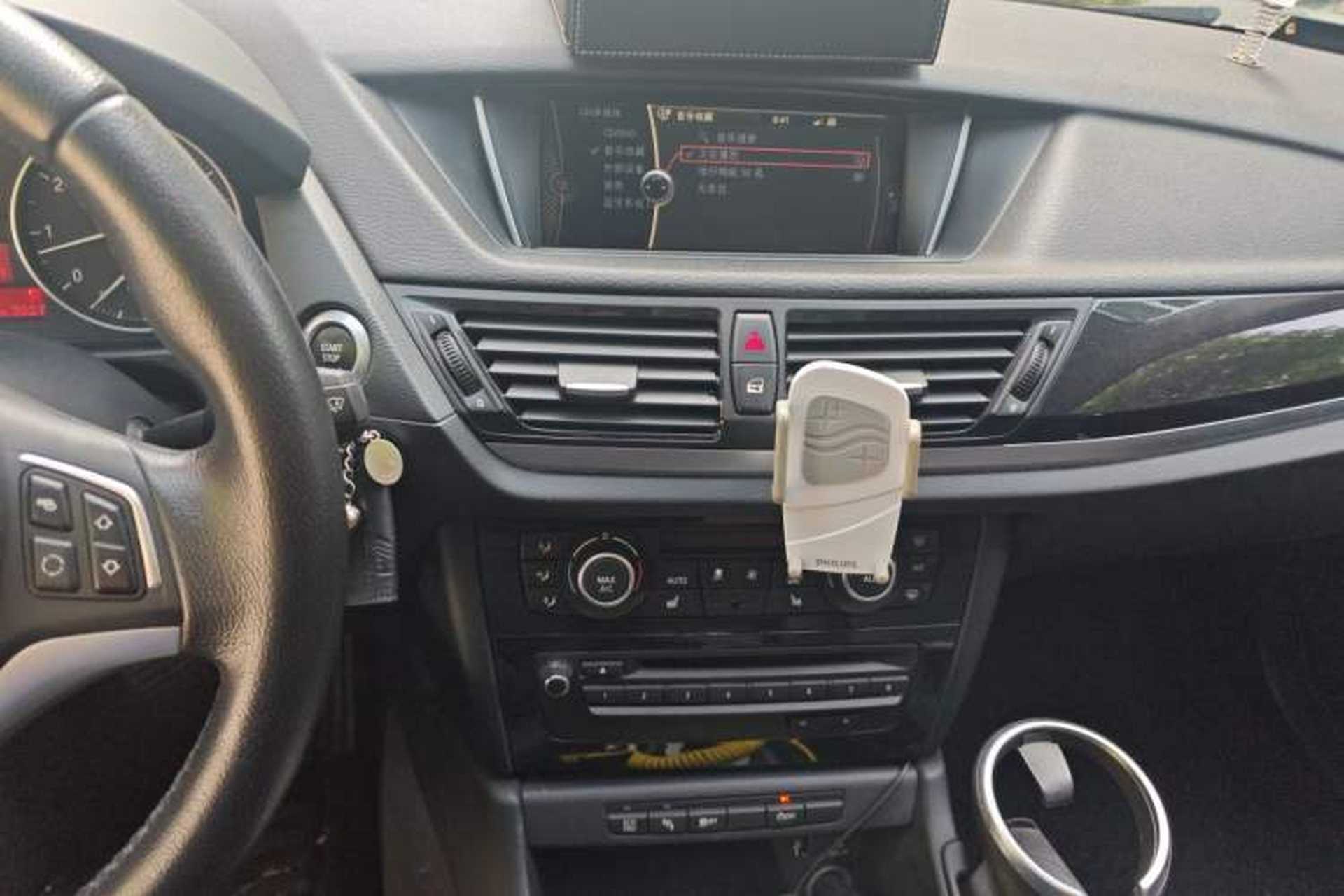 Used BMW X1 2015 sDrive18i Leading Edition Audio And AC Panel