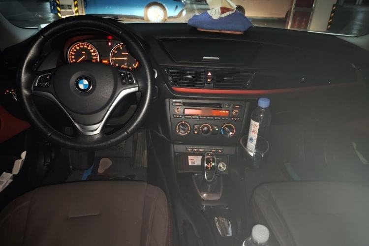 Used BMW X1 2015 sDrive18i Fashion Upgrade Edition Center Console