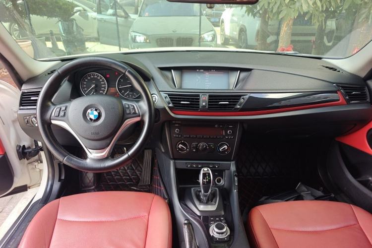 Used BMW X1 2015 sDrive18i Fashion Upgrade Edition Center Console