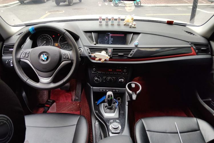 Used BMW X1 2015 sDrive18i Fashion Upgrade Edition Center Console
