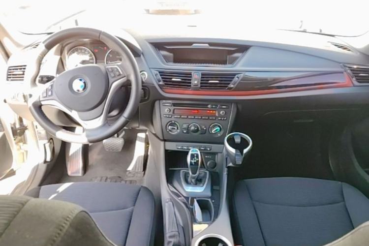 Used BMW X1 2015 sDrive18i Fashion Upgrade Edition Center Console