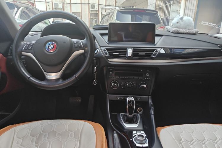 Used BMW X1 2015 sDrive18i Fashion Upgrade Edition Center Console