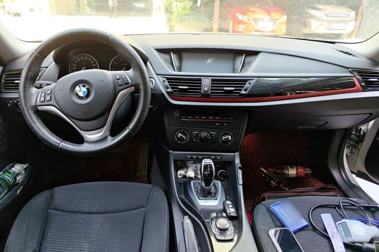 Used BMW X1 2015 sDrive18i Fashion Upgrade Edition Center Console