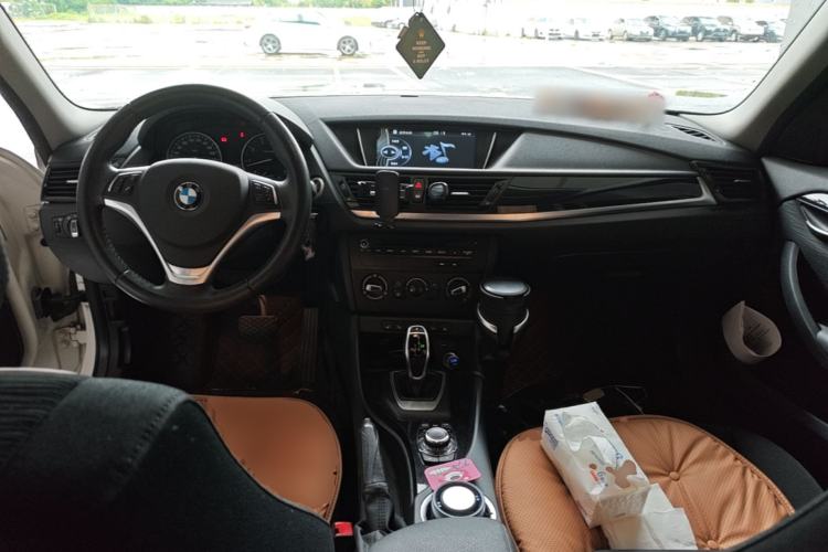 Used BMW X1 2015 sDrive18i Fashion Upgrade Edition Center Console