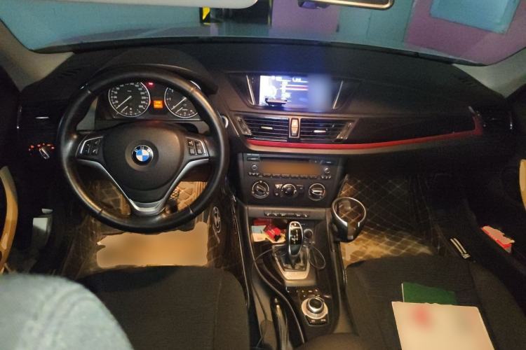 Used BMW X1 2015 sDrive18i Fashion Upgrade Edition Center Console