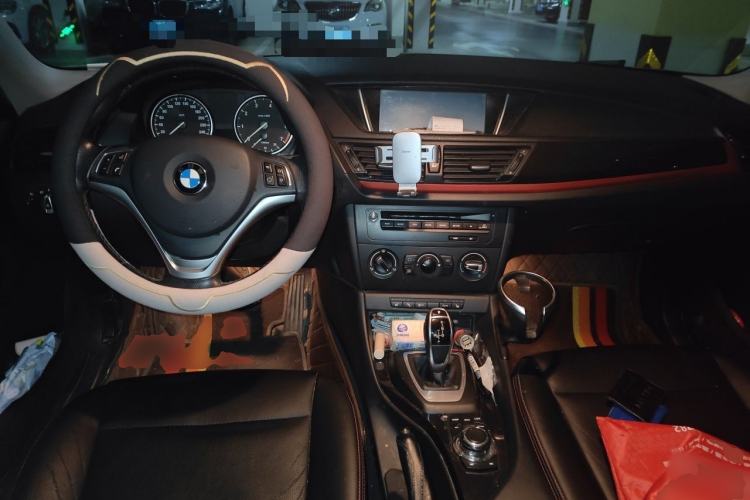 Used BMW X1 2015 sDrive18i Fashion Upgrade Edition Center Console