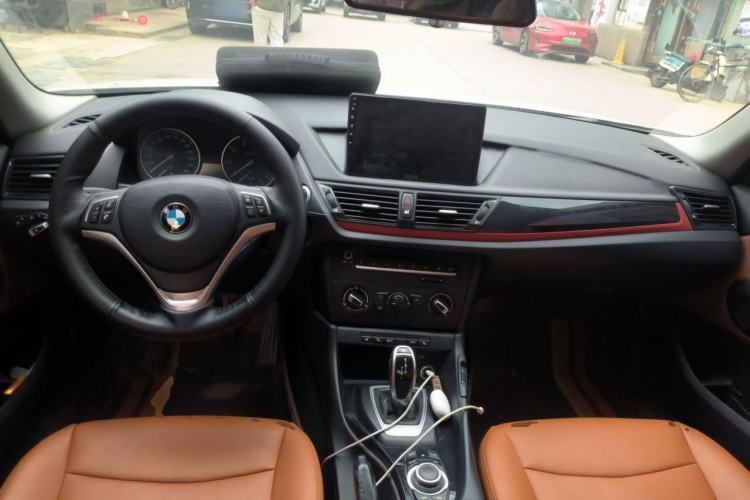 Used BMW X1 2015 sDrive18i Fashion Upgrade Edition Center Console