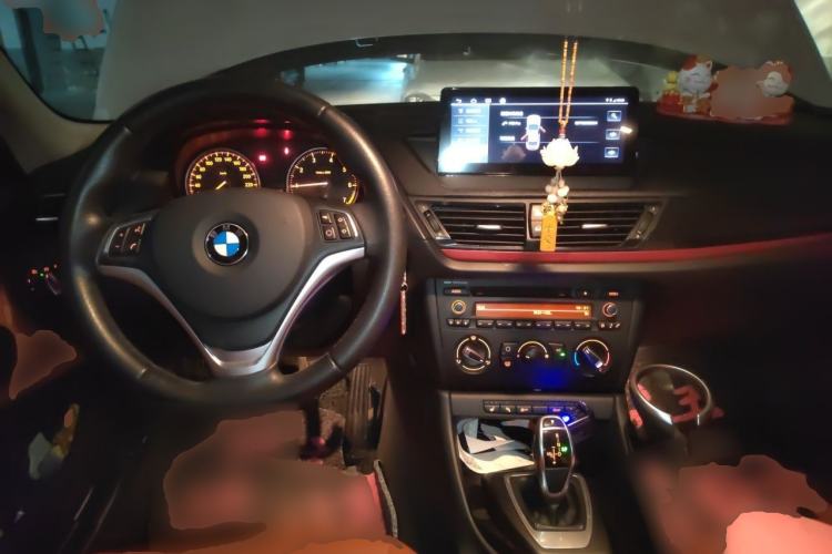 Used BMW X1 2015 sDrive18i Fashion Upgrade Edition Center Console