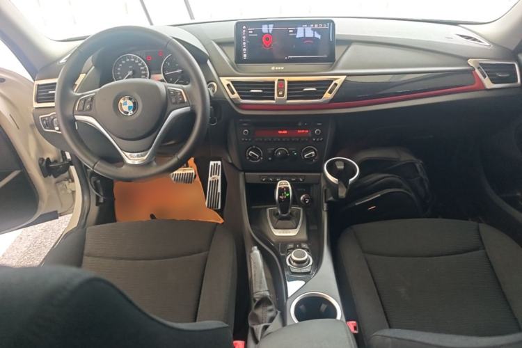 Used BMW X1 2015 sDrive18i Fashion Upgrade Edition Center Console