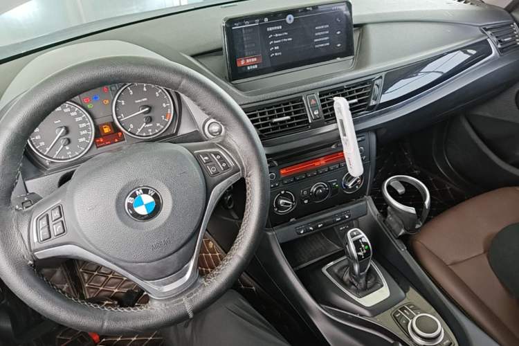 Used BMW X1 2015 sDrive18i Fashion Upgrade Edition Center Console